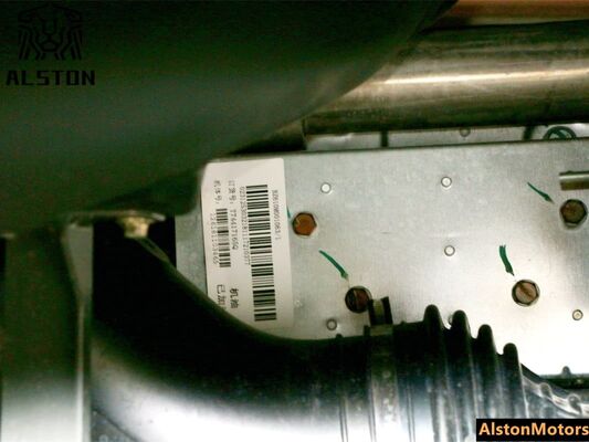 شاحنة شحن حديدية 8x4 من طراز HOWO T7H